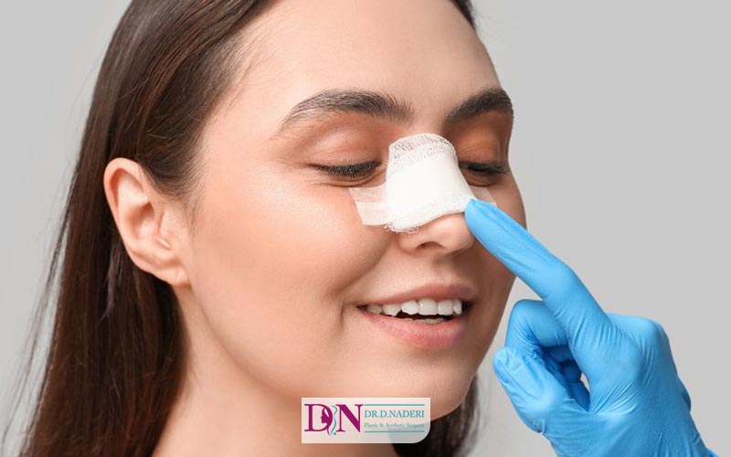 چسب زدن بعد از عمل بینی گوشتی یک دختر